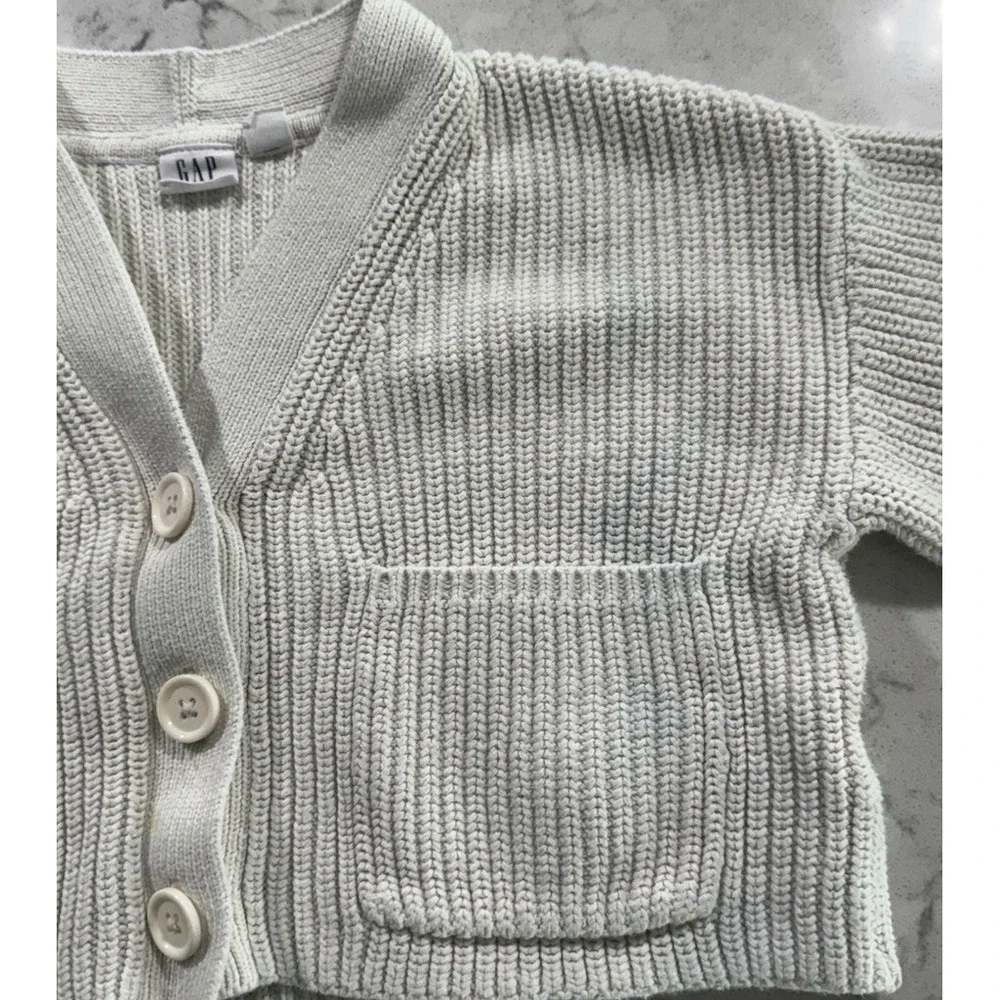 GAP Kids Girls Small 6-7 Ivory Cropped Shaker Knit Button Front Cardigan Sweater